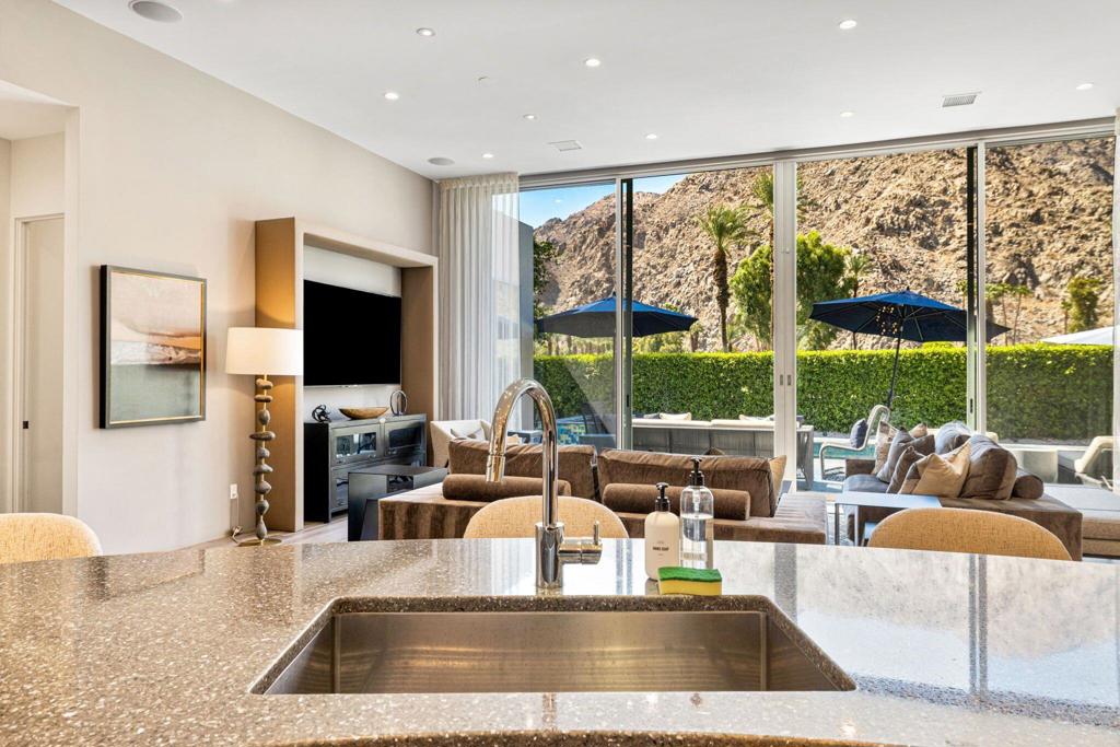 Indian Wells C.C. - Residential