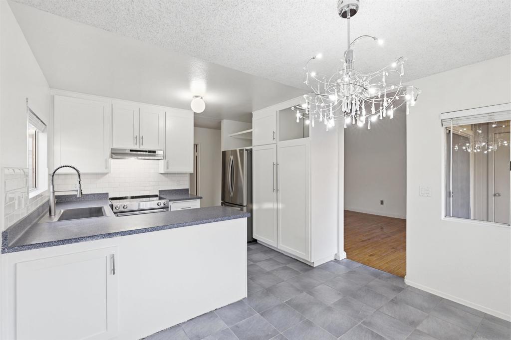 5432 Adobe Falls Rd Rd 12, San Diego CA 92120