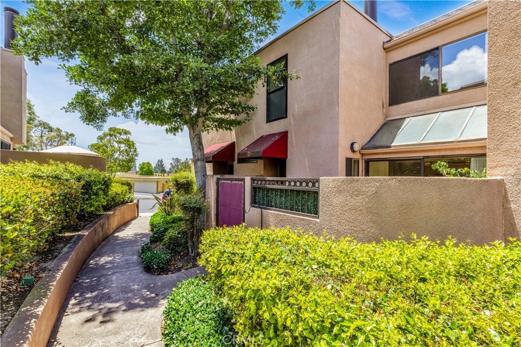25761 Le Parc
