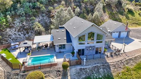 Photo of 42038 Empty Creek Rd, Oakhurst, CA 93644 (MLS # MD26059863)