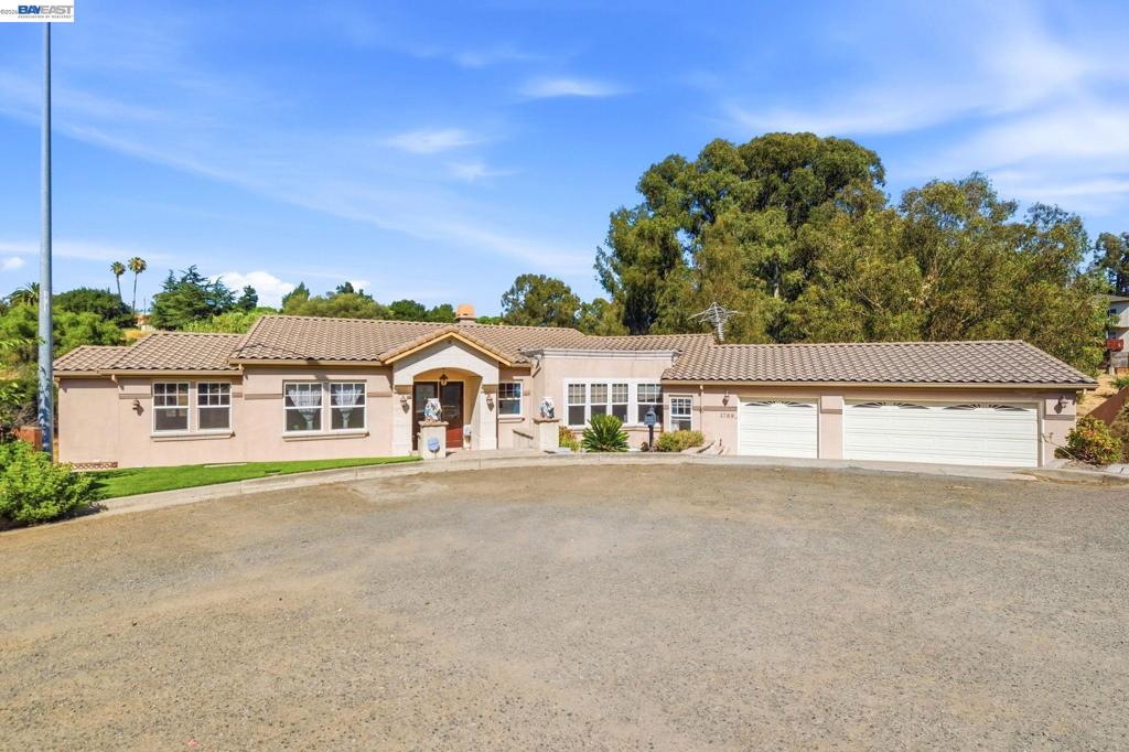1769 Carmel Ct CT, Hayward CA 94541
