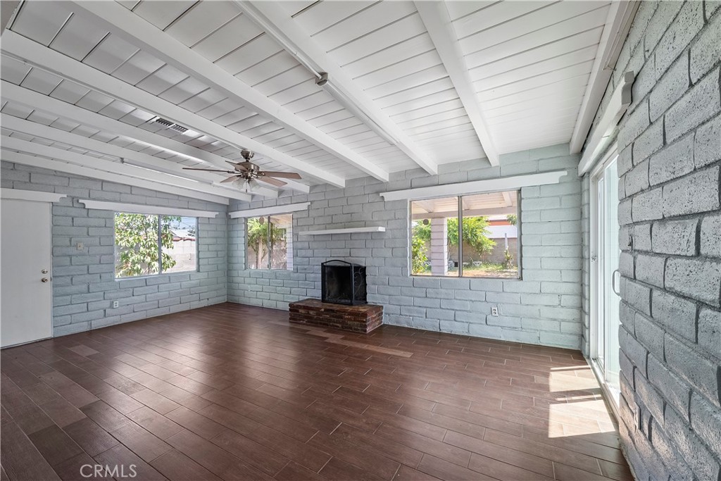 Properties 3 9794 Stanwin Avenue