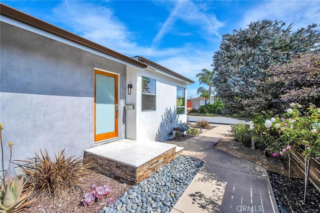 8447 Kittyhawk