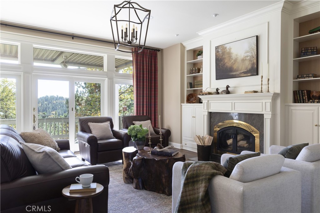 Arrowhead Woods (AWHW) - Residential