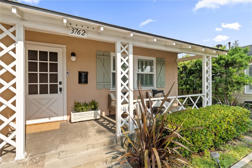 3762 Gardenia Ave