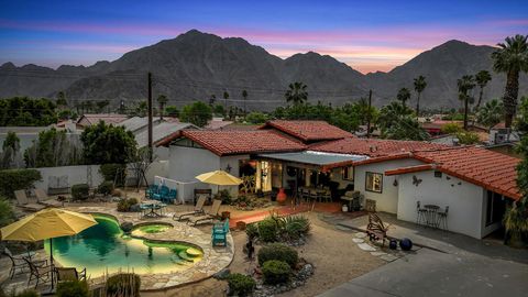 Photo of 52426 Avenida Mendoza, La Quinta, CA 92253 (MLS # 219145457DA)