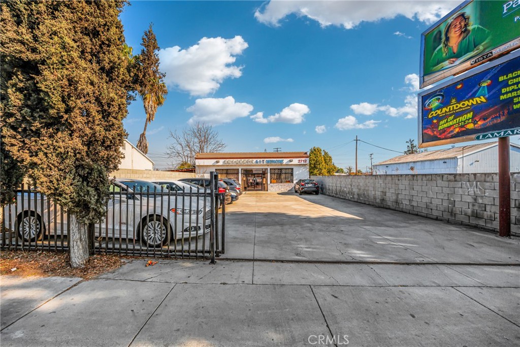 2712 San Gabriel Boulevard