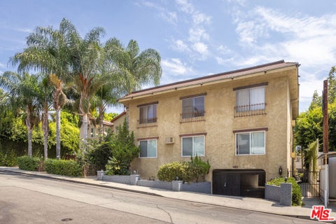 Photo of 912 Hilldale Avenue #2, West Hollywood, CA 90069 (MLS # 26895359)