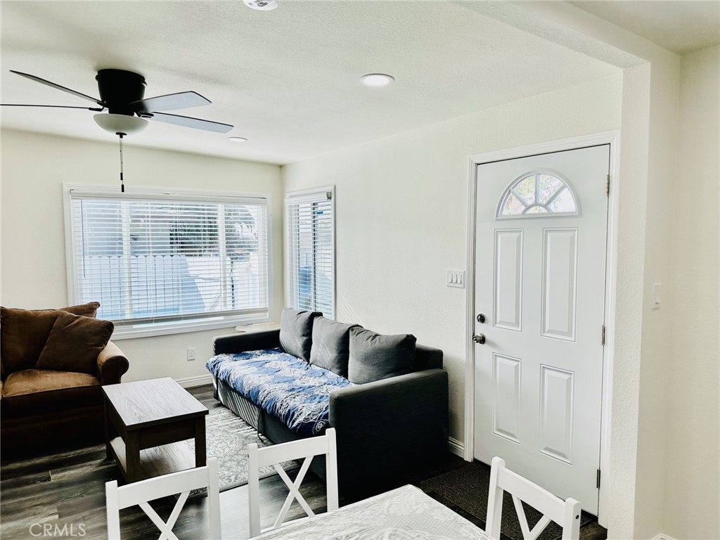 225 Avenida Miramar A