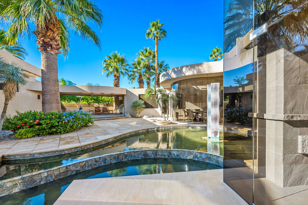 Vintage Country Club - Residential