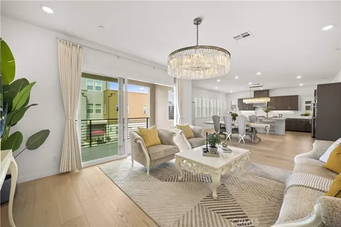 MLS: OC26080628