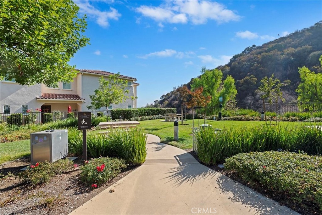 Cobblestone Canyon - Residential Lease