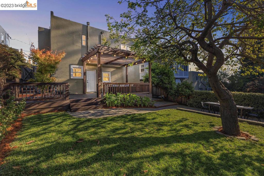 MAXWELL  PARK - Residential