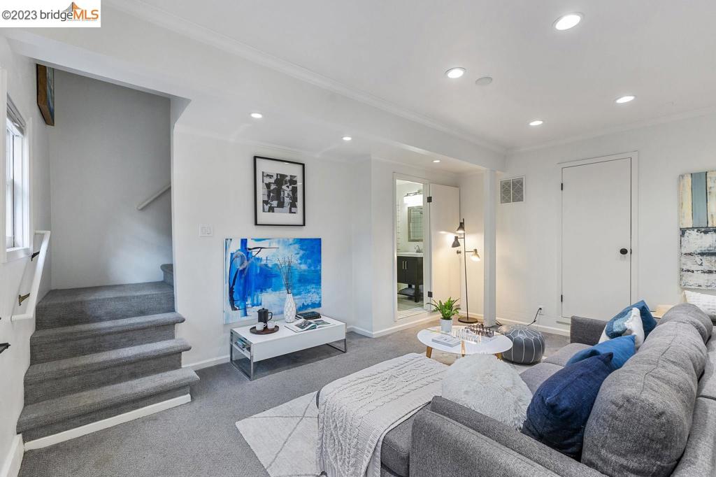 MAXWELL  PARK - Residential