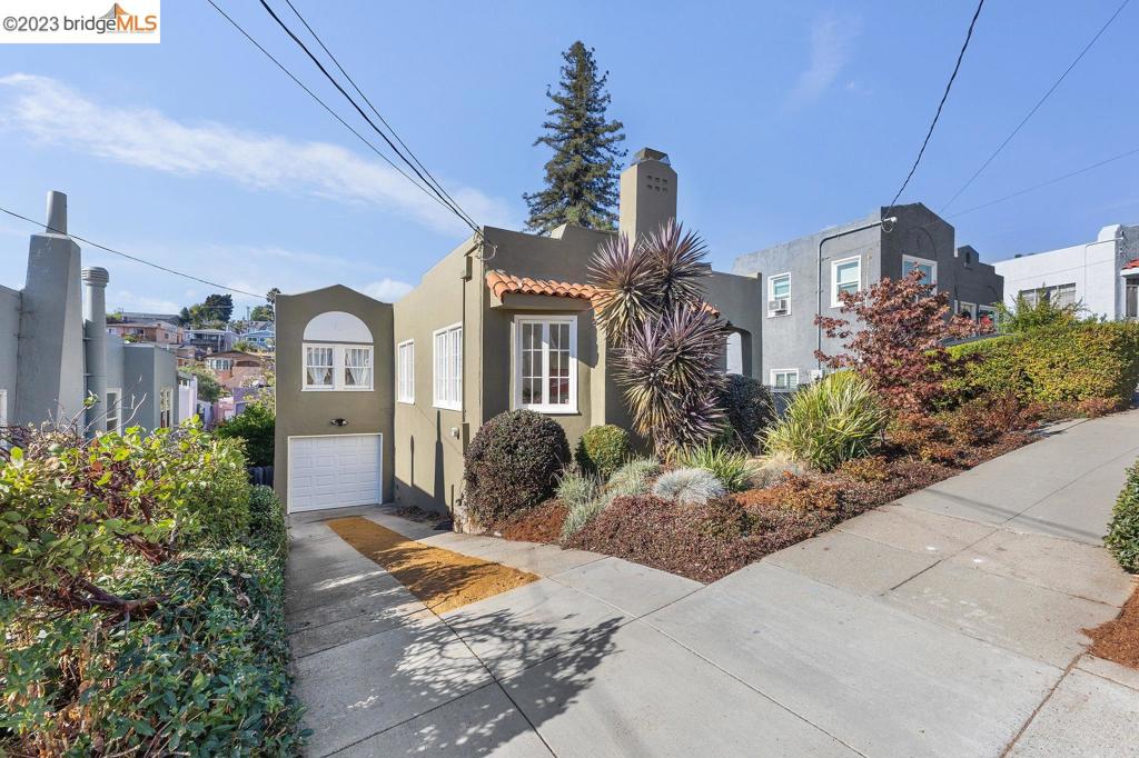 MAXWELL  PARK - Residential