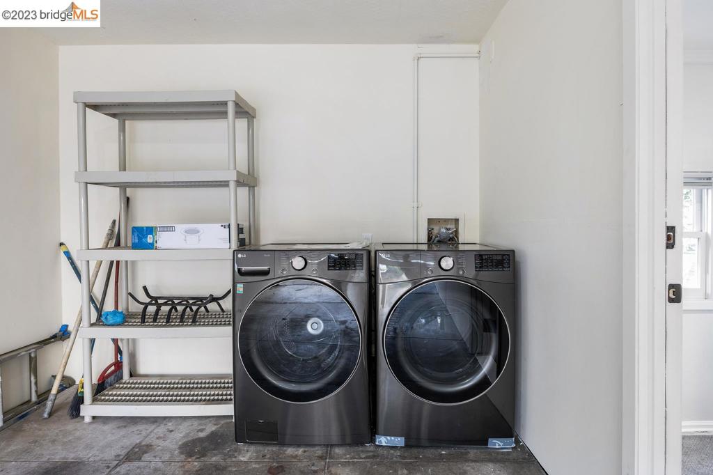 MAXWELL  PARK - Residential