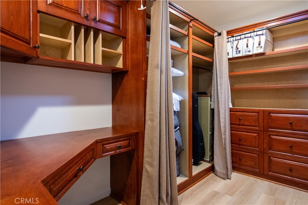 Woods (TW) - Residential Lease