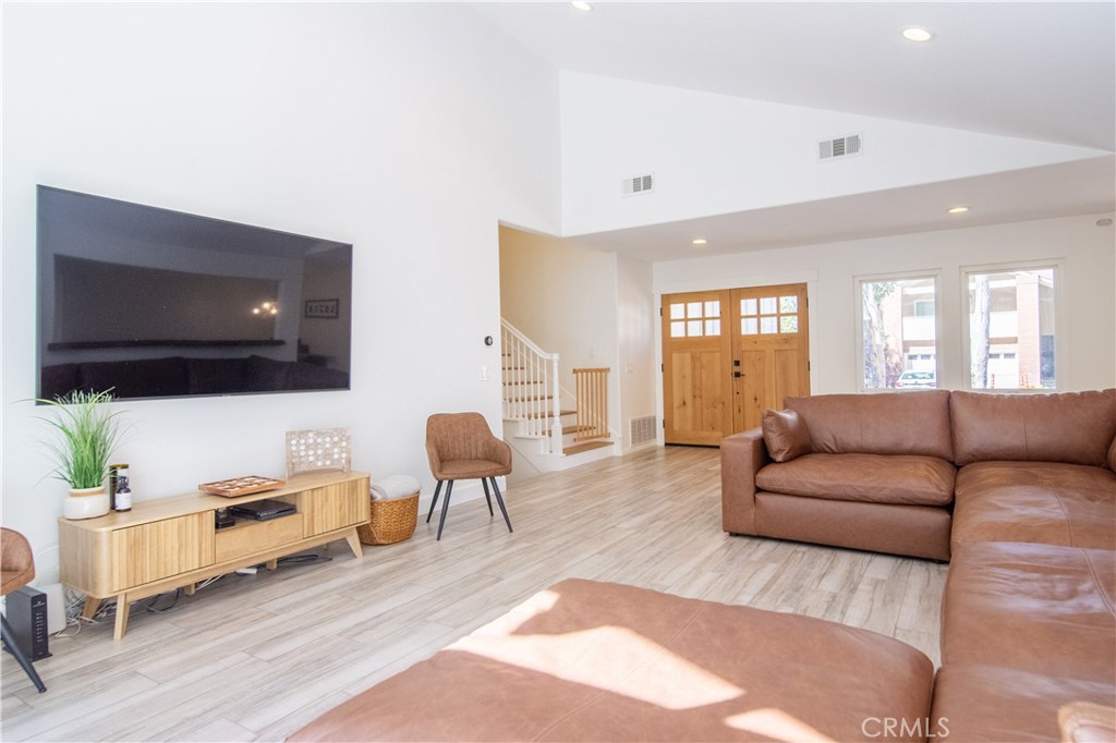 Woods (TW) - Residential Lease