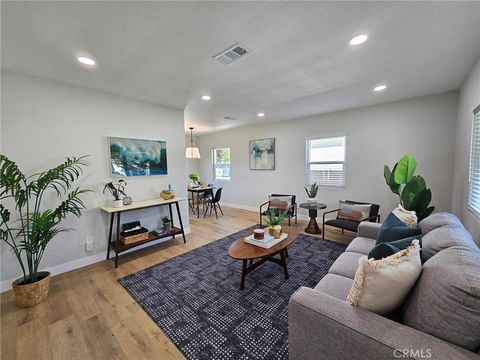 425 S Cliveden Avenue Compton CA 90220