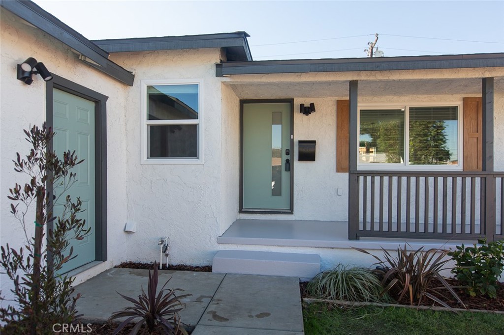 425 S Cliveden Avenue