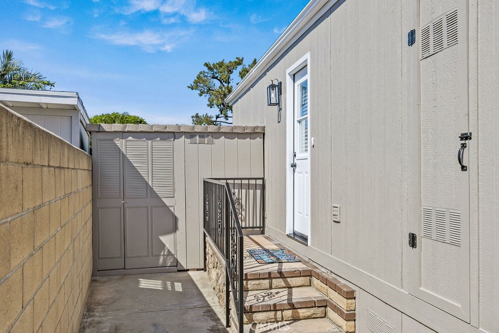 675 Wood Lake Avenue 186