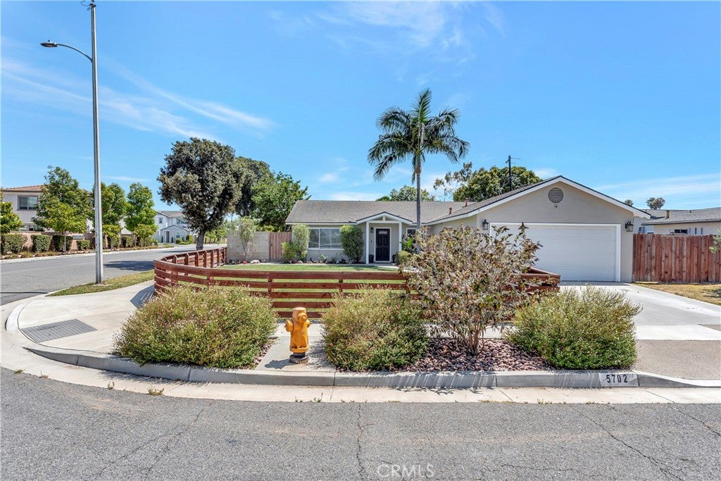 5702 Riviera Drive, Huntington Beach CA 92647 - Photo 40