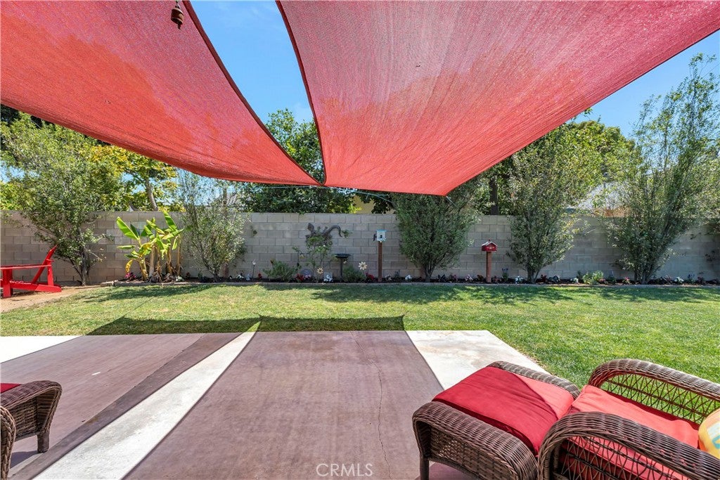 5702 Riviera Drive, Huntington Beach CA 92647 - Photo 36