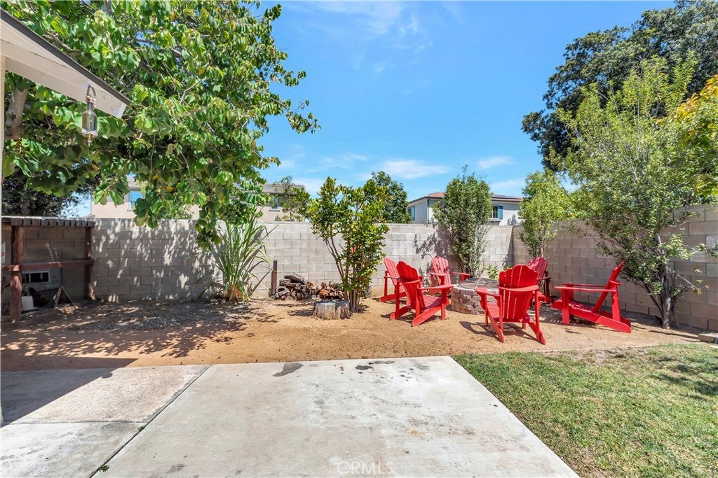 5702 Riviera Drive, Huntington Beach CA 92647 - Photo 35