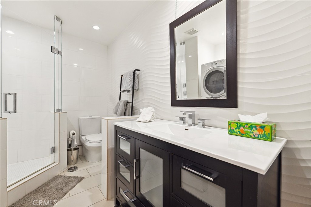 Mountain Cove (32514) - Residential Lease