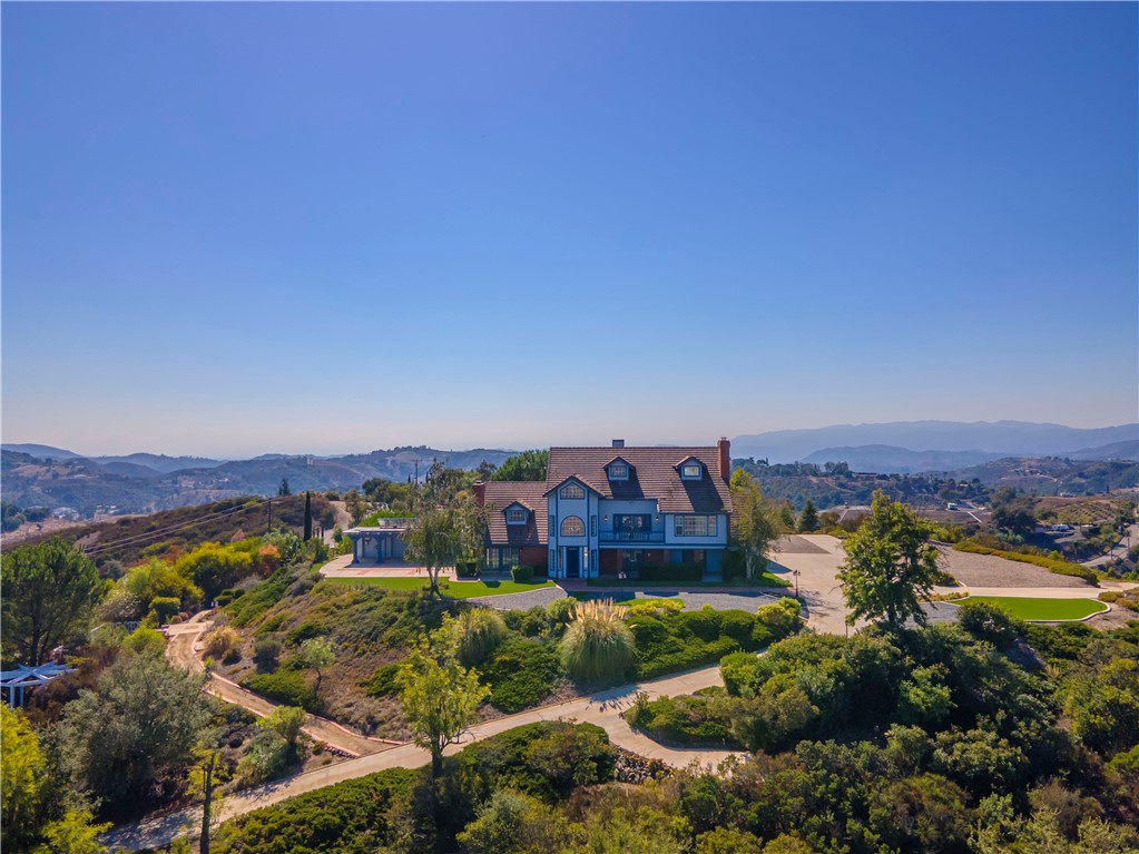 26710 Camino Seco