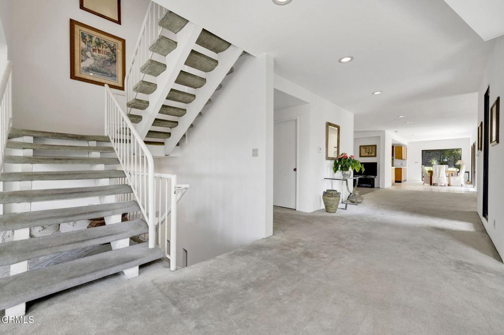 1742 Hill Drive