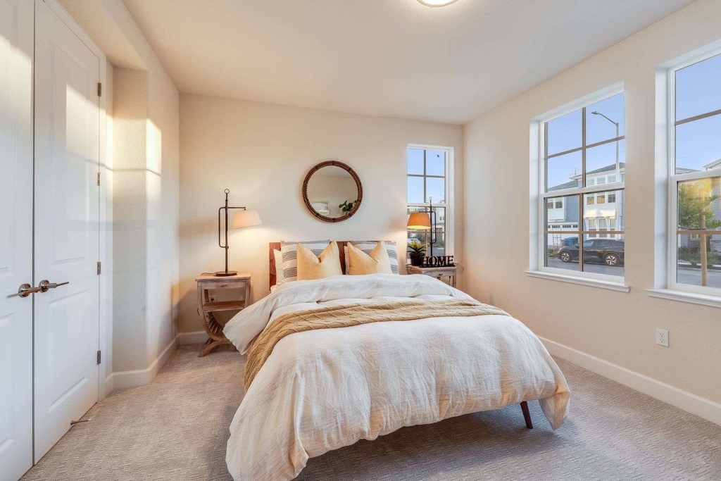 32613 32613 Singh Circle