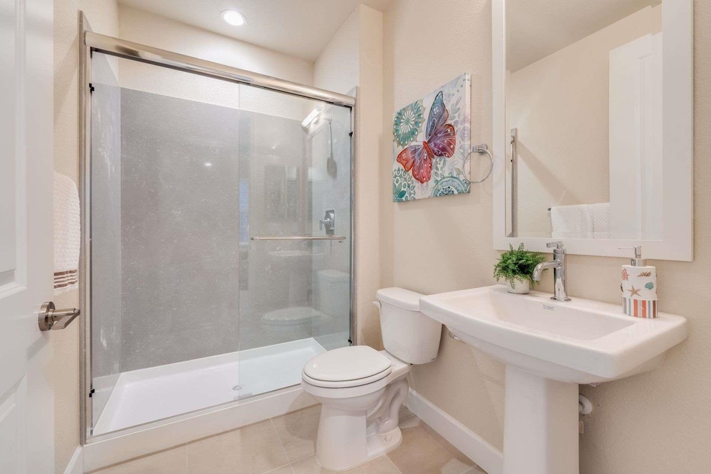 32613 32613 Singh Circle