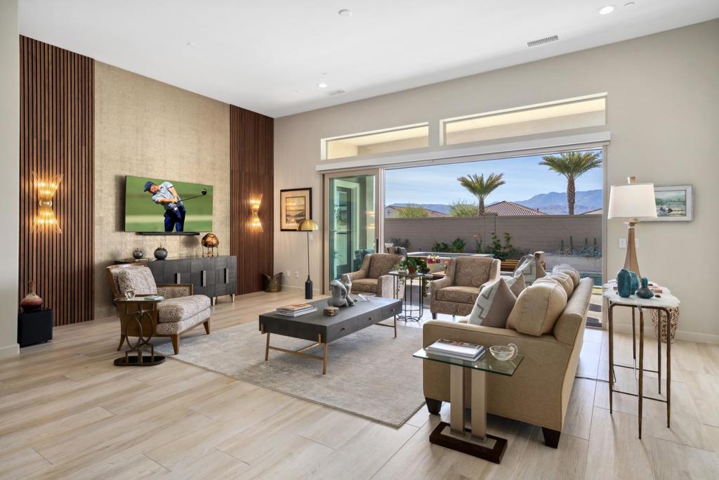 Del Webb RM - Residential