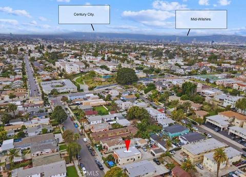 Photo of 2245 W 27th Street, Los Angeles, CA 90018 (MLS # SR25193502)