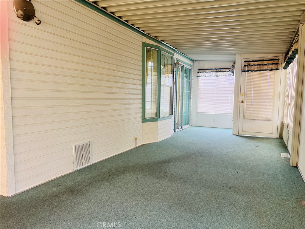 1295 S Cawston Ave 47