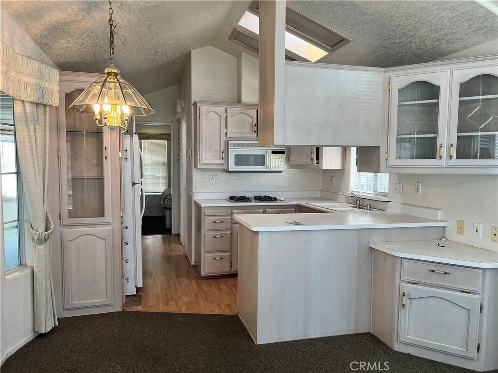 1295 S Cawston Ave 47