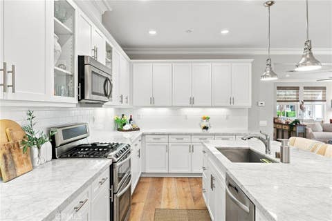 Tiny photo for 3159 London LN, Oxnard, CA 93036 (MLS # SR26175546)