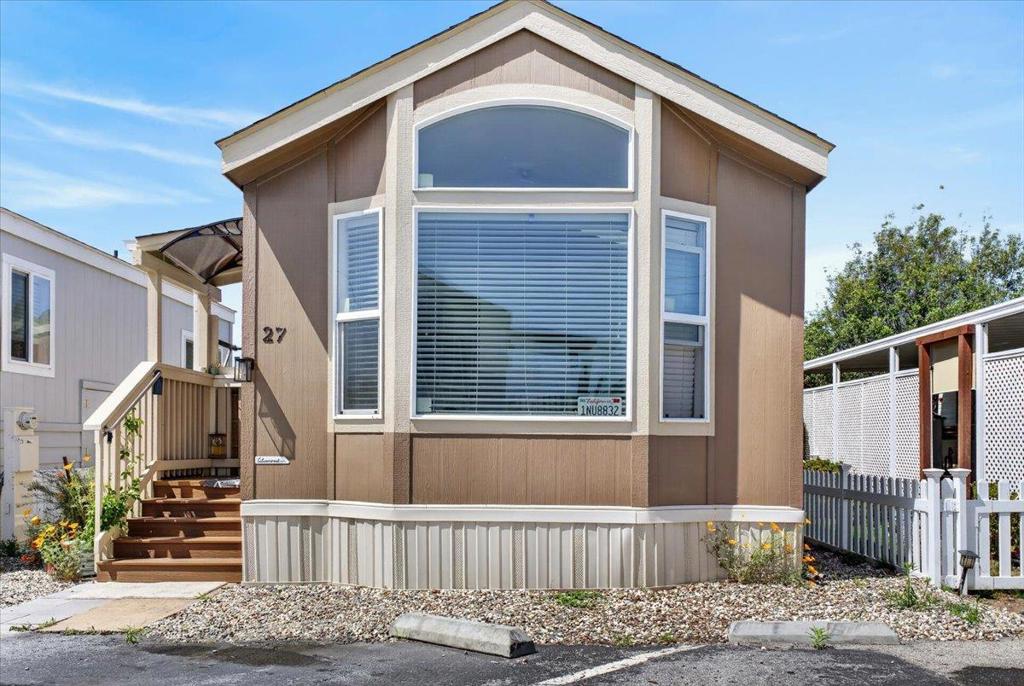 835 Kimball Avenue 27