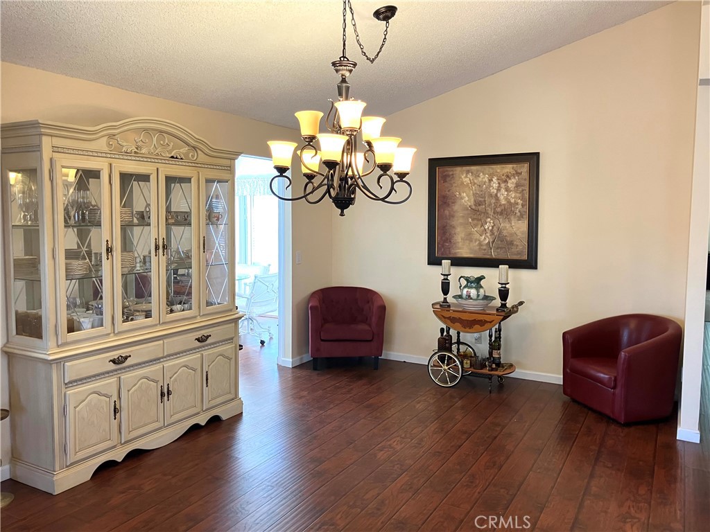 1250 N Kirby Street 77