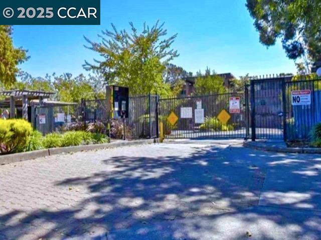 PARK WEBSTER - Residential