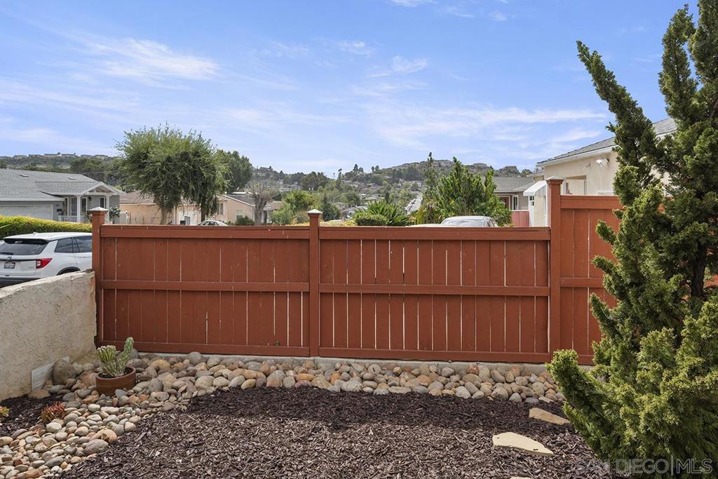 La Mesa - Residential