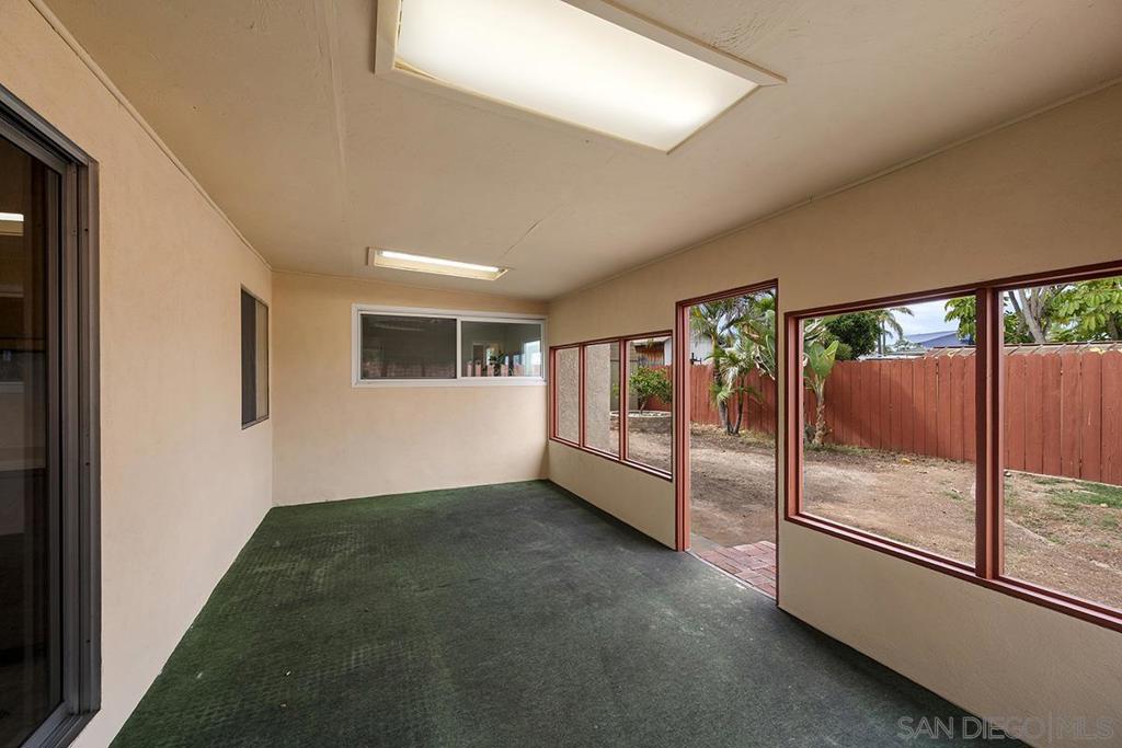 La Mesa - Residential