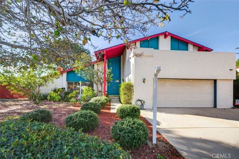 Photo of 13905 Kopany, Sylmar, CA 91342 (MLS # SR26006705)