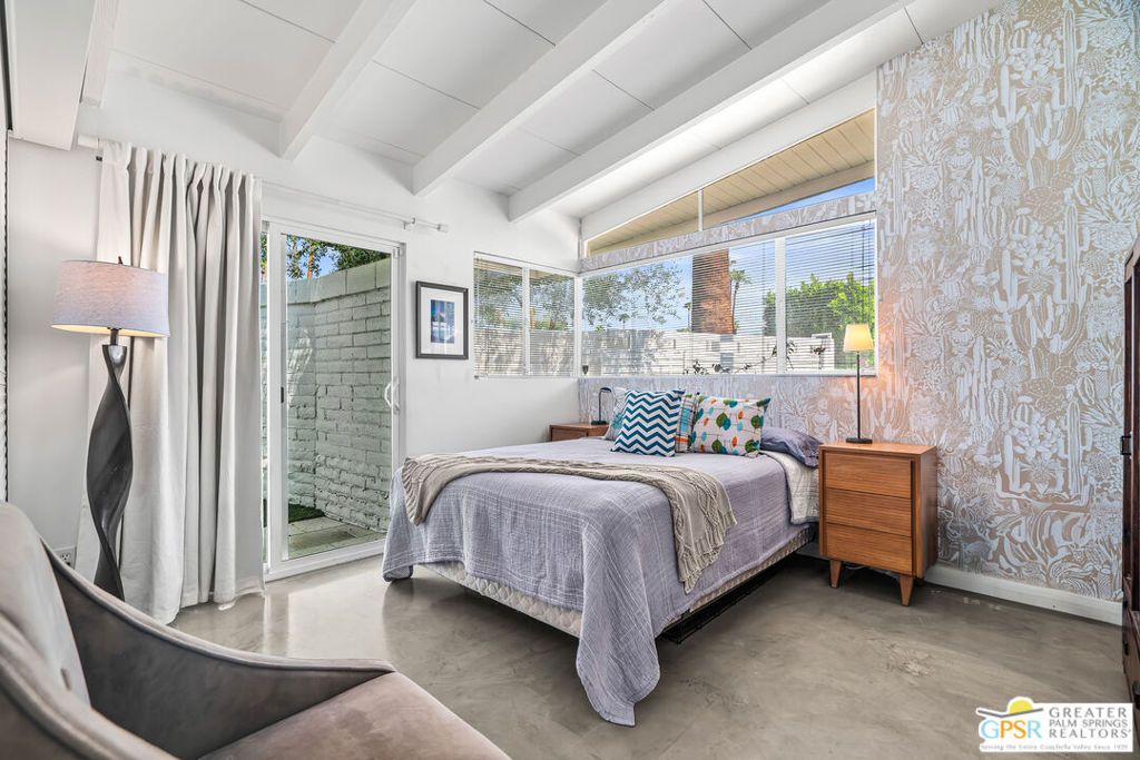 listing image 130724562039756406422