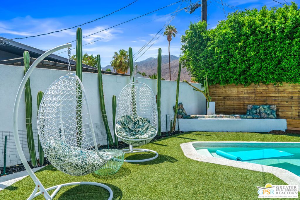 listing image 130728156280780107050