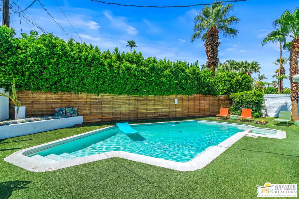 listing image 130726520603889513952