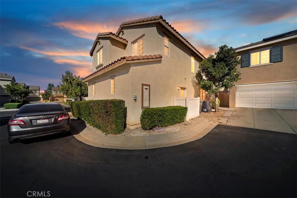 Solera (SLRA) - Residential Lease