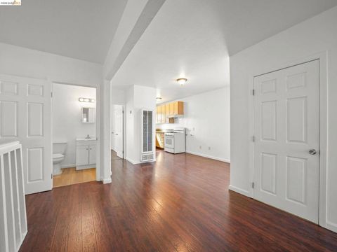 Photo of 400 Bissell Ave, Richmond, CA 94801 (MLS # 41127056)