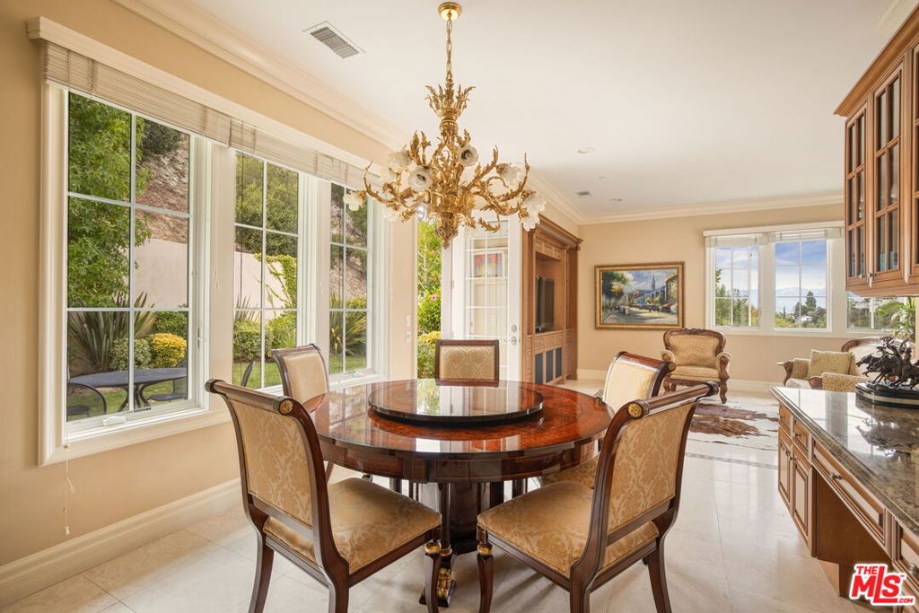 Benedict Collection - Residential